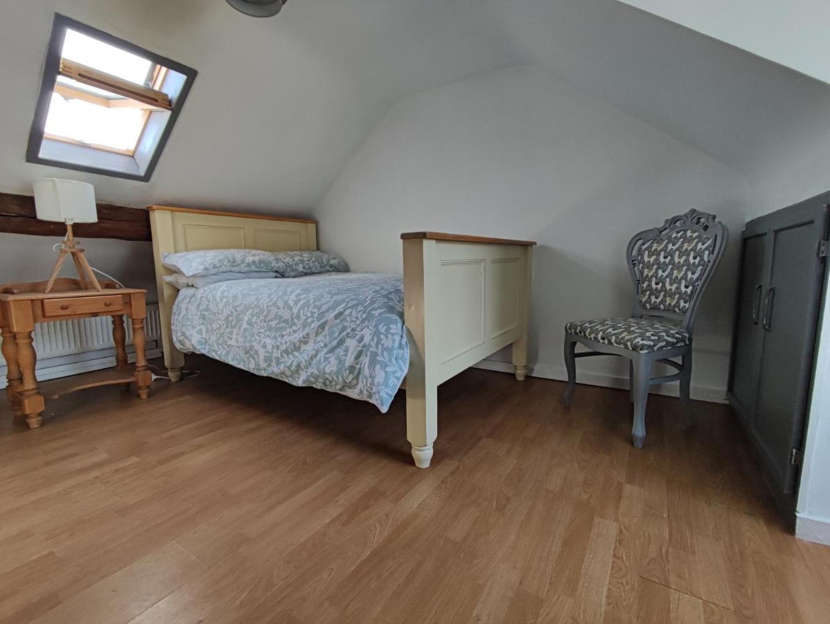 Ferguson'S Traditional Townhouse Dunkineely Extérieur photo