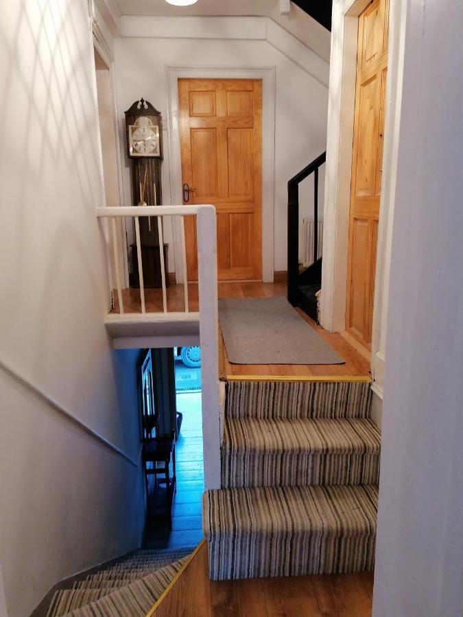 Ferguson'S Traditional Townhouse Dunkineely Extérieur photo